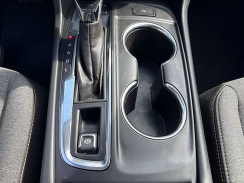Used 2024 Chevrolet Equinox LT AWD/4WD image 33