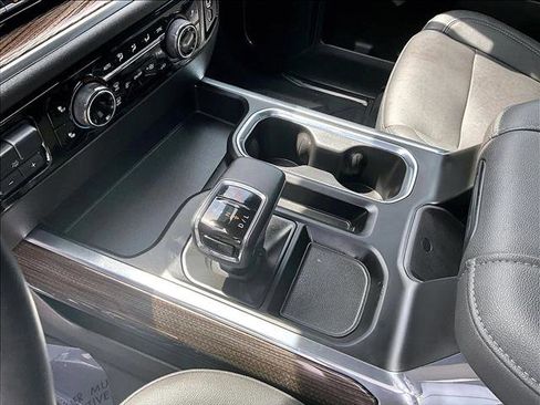 Used 2023 Chevrolet Silverado 1500 RST w/ Redline Edition RWD image 15