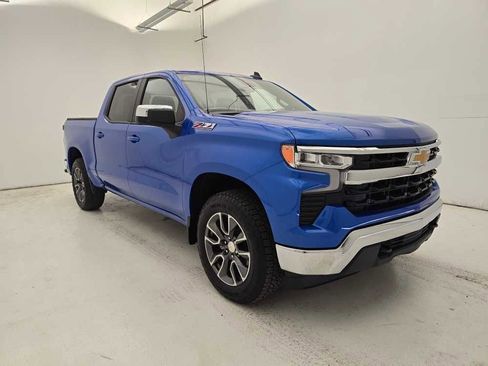 New 2025 Chevrolet Silverado 1500 LT w/ Z71 Off-Road Package image 20