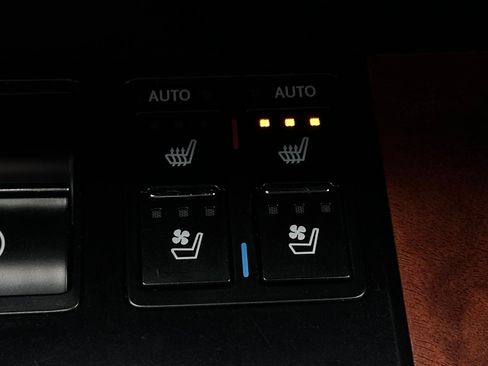 Used 2018 Lexus RX 350L AWD image 12