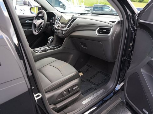 Used 2024 Chevrolet Equinox Premier AWD/4WD image 31
