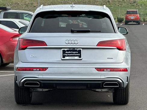 Used 2025 Audi Q5 2.0T Premium image 4