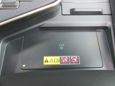 Used 2025 Lexus GX 550 w/ Accessory Package (Z1) image 50