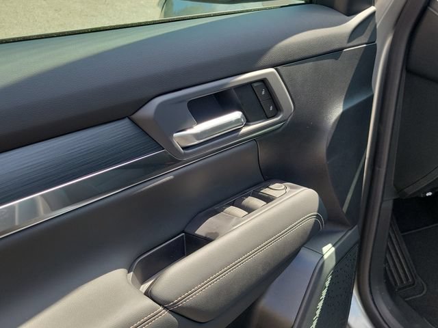 New 2027 GMC Terrain Elevation FWD image 16