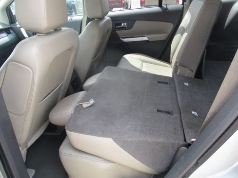 Used 2013 Ford Edge Limited AWD/4WD image 28