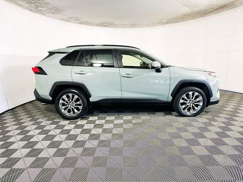 Used 2023 Toyota RAV4 XLE Premium FWD image 2