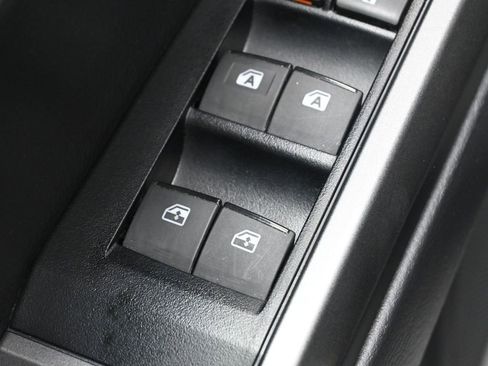 Used 2023 Toyota Tacoma TRD Off-Road image 13