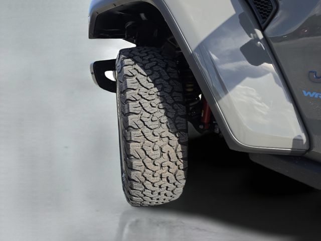 Used 2023 Jeep Wrangler Unlimited Rubicon 4xe w/ Steel Bumper Group AWD/4WD image 42