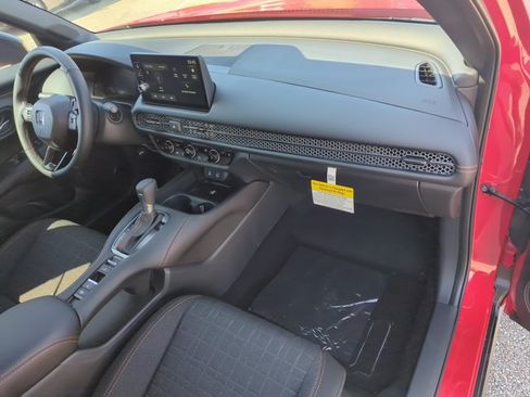 New 2027 Honda HR-V Sport image 4