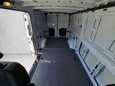 Used 2025 Mercedes-Benz Sprinter 2500 image 20