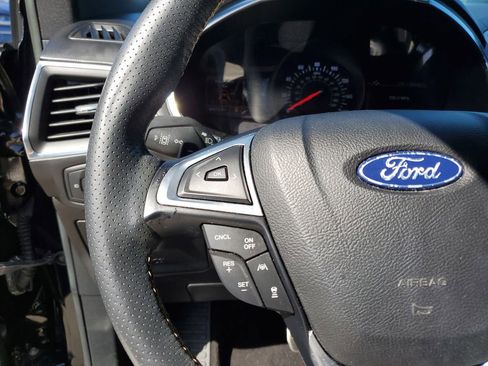Used 2020 Ford Edge ST w/ Equipment Group 401A AWD/4WD image 25