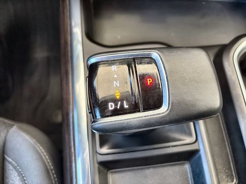 Certified 2023 GMC Sierra 1500 Elevation AWD/4WD image 16