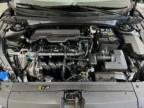 Used 2025 Kia K4 FWD image 33