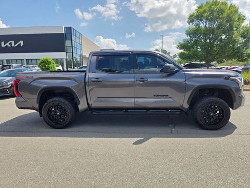 Used 2022 Toyota Tundra SR5 w/ TRD Off-Road Package AWD/4WD image 8