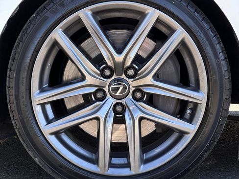Used 2016 Lexus IS 200t w/ F Sport Package RWD image 16