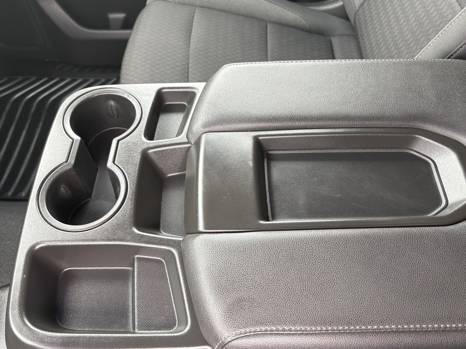 Used 2022 Chevrolet Silverado 1500 Custom RWD image 30