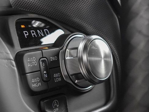 New 2025 RAM 1500 Limited image 22