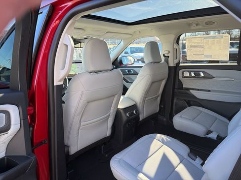 New 2026 Ford Explorer Platinum w/ LUX Leather Package image 14