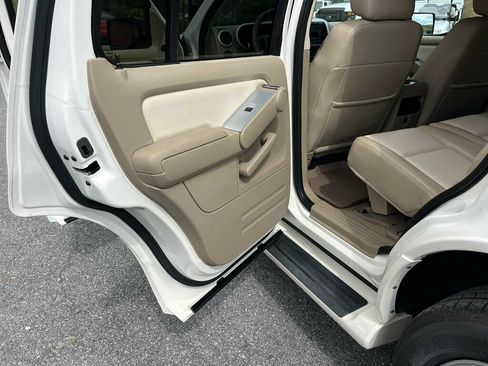 Used 2007 Mercury Mountaineer Premier AWD/4WD image 43