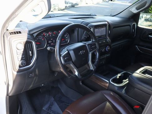 Used 2022 Chevrolet Silverado 1500 RST image 22