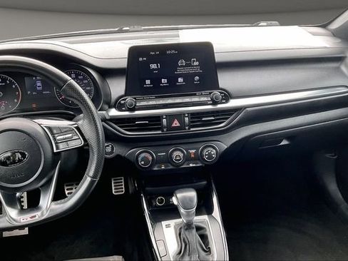 Used 2021 Kia Forte GT-Line w/ GT-Line Premium Package FWD image 6