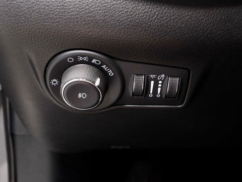 Used 2024 Jeep Compass Trailhawk w/ Trailhawk Elite Group AWD/4WD image 27