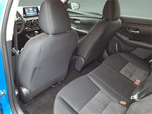 Used 2024 Nissan Sentra SR FWD image 12