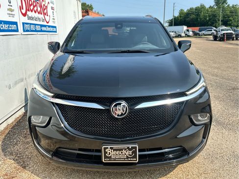 Used 2022 Buick Enclave Essence w/ Experience Buick Package image 5