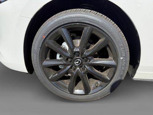 New 2026 MAZDA MAZDA3 2.5 S Hatchback w/ Premium Pkg FWD image 9