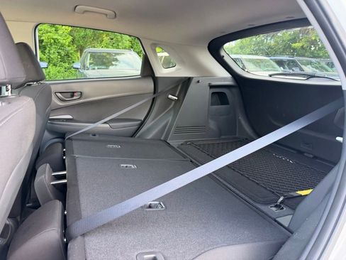 Used 2023 Hyundai Kona SEL AWD/4WD image 34