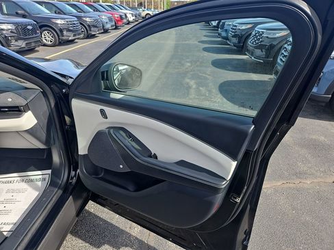 Used 2025 Ford Mustang Mach-E Premium AWD/4WD image 12