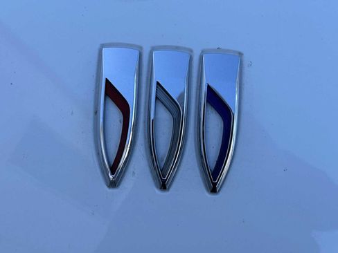 Used 2025 Buick Envista Preferred image 11