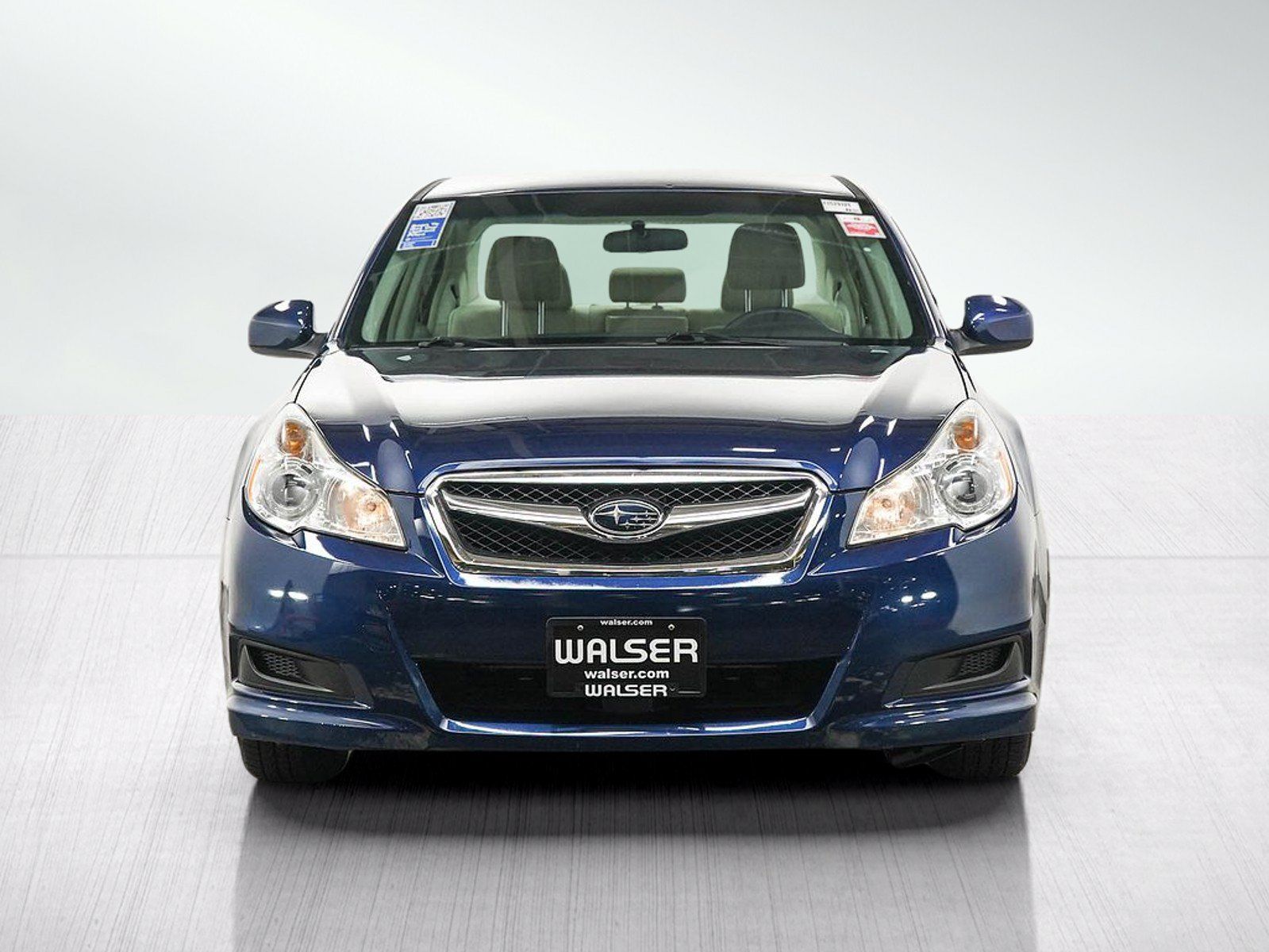 Used 2010 Subaru Legacy 2.5i Premium AWD/4WD image 8