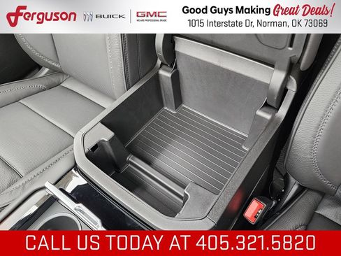 New 2026 GMC Yukon Denali w/ Denali Reserve Package AWD/4WD image 38
