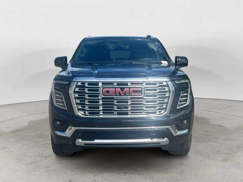 Used 2026 GMC Yukon XL Denali w/ Sun & Power Step Package AWD/4WD image 2