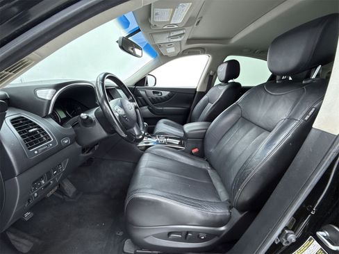 Used 2017 INFINITI QX70 2WD image 11