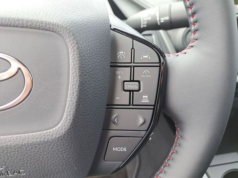 New 2026 Toyota Prius Plug-In Hybrid FWD image 22