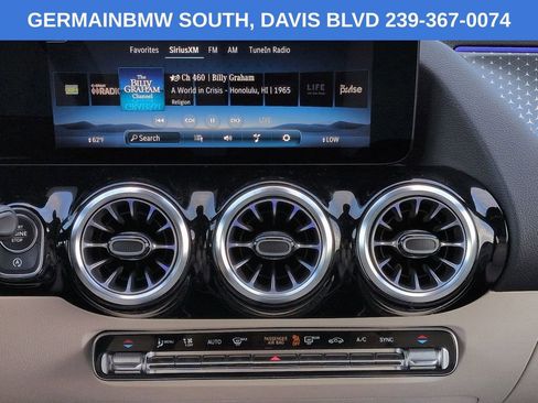 Used 2025 Mercedes-Benz GLA 250 image 19