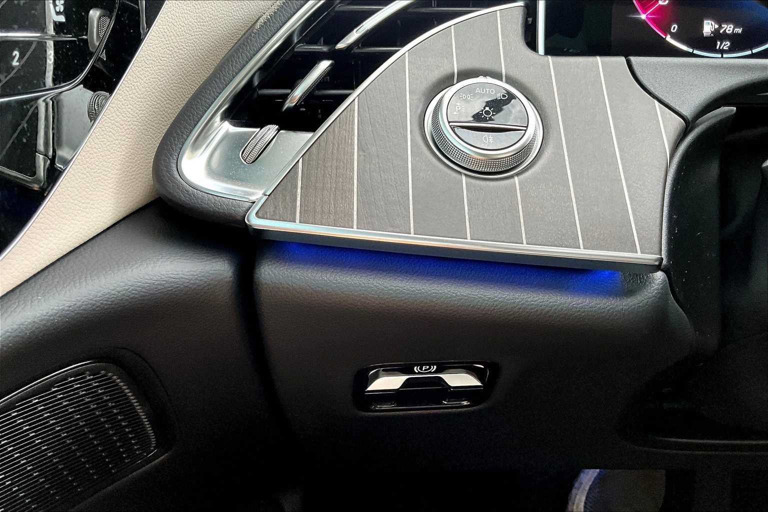 Used 2026 Mercedes-Benz E 350 4MATIC Sedan image 13