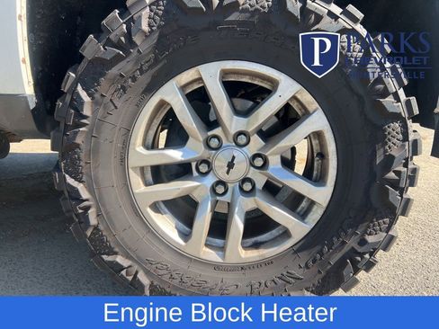 Used 2018 Chevrolet Silverado 1500 Custom w/ Custom Convenience Package image 11