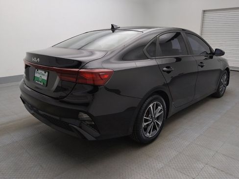 Used 2023 Kia Forte LXS image 9
