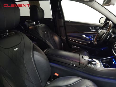 Used 2016 Mercedes-Benz Maybach S 600 image 46