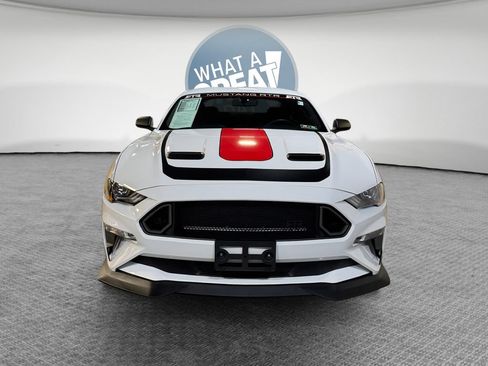Used 2018 Ford Mustang GT w/ GT Performance Package RWD image 9