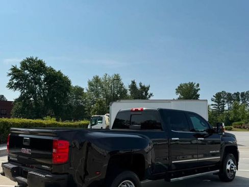 Used 2015 GMC Sierra 3500 Denali w/ Duramax Plus Package AWD/4WD image 6