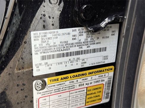 Used 2024 Ford Expedition Limited image 39