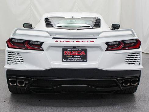 Used 2022 Chevrolet Corvette Stingray Premium Cpe w/ Z51 Performance Package RWD image 8