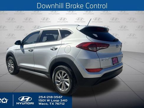 Used 2017 Hyundai Tucson SE image 12