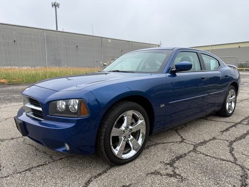 Used 2010 Dodge Charger Rallye RWD image 7