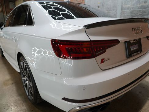 Used 2018 Audi S4 Premium Plus w/ Navigation Package image 22