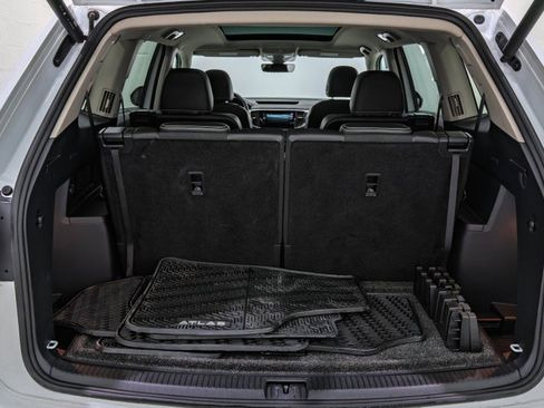 Used 2023 Volkswagen Atlas SEL Premium image 9